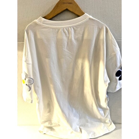 White Blue Stretch Soft Short Sleeve Tee with Blue YellowFloral Designs Appliqué - Picture 4 of 9